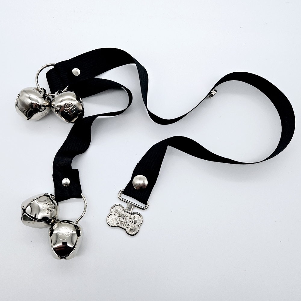 POOCHIE BELLS | dog training doorknob bells